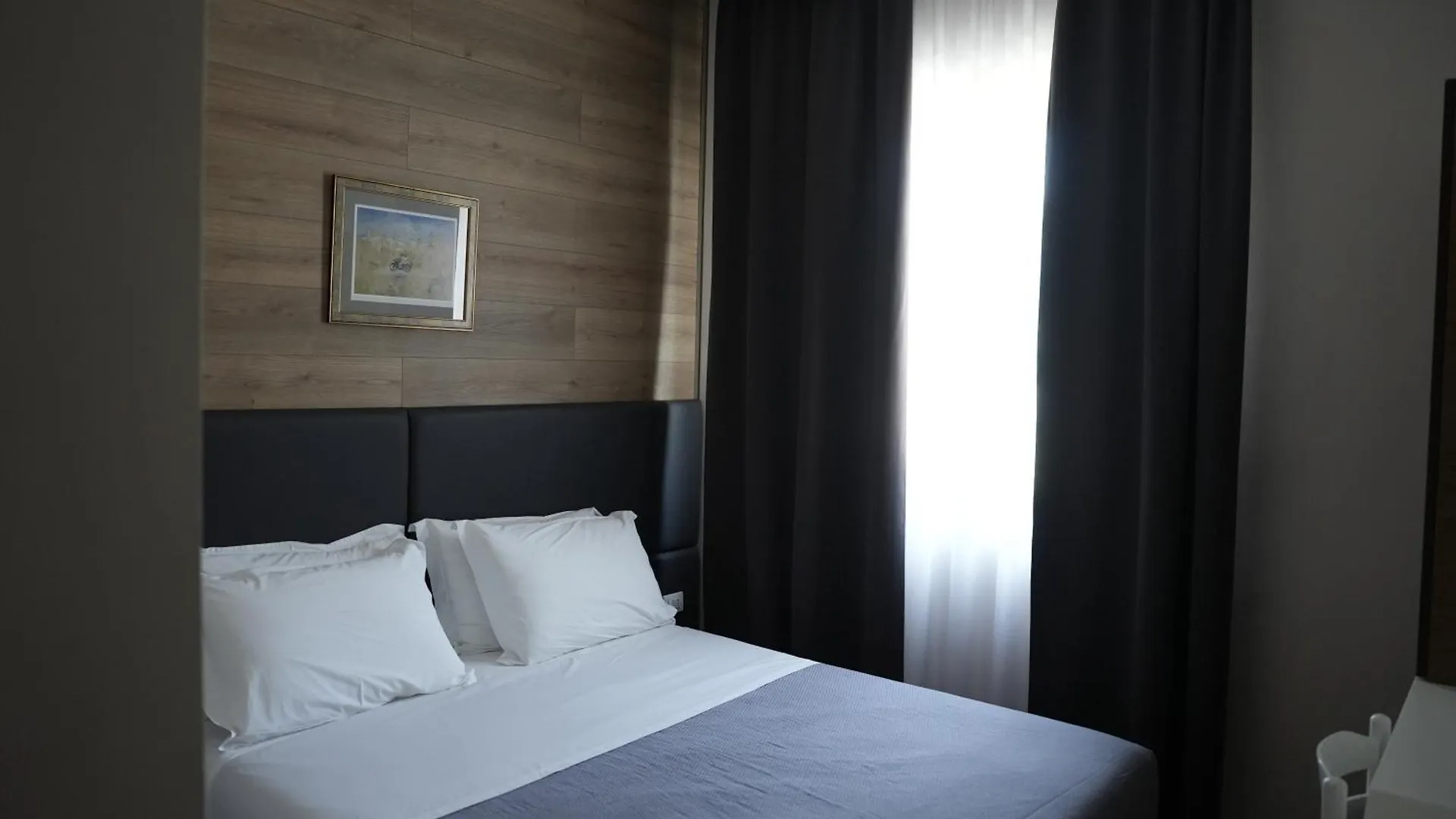 Bluepoint Hotel Tepelene