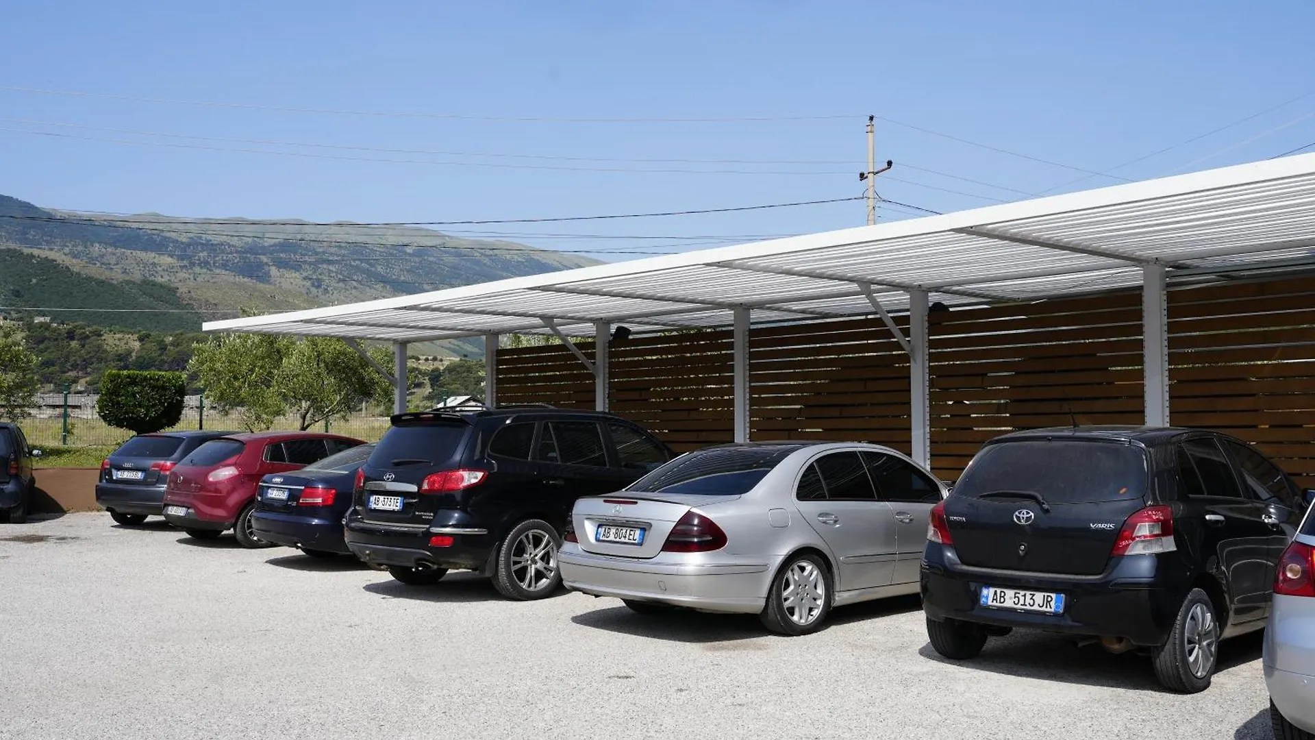 Bluepoint Hotel Tepelenë 알바니아