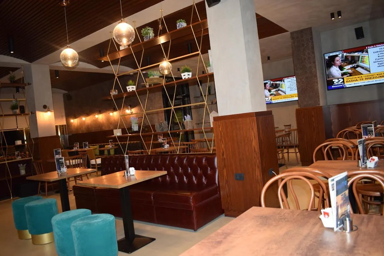 Bluepoint Hotel Tepelene 0*,